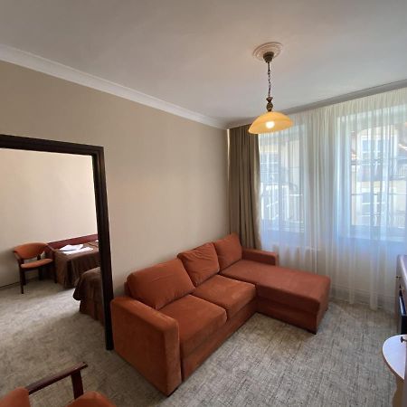 Hotel Morze Устка Экстерьер фото