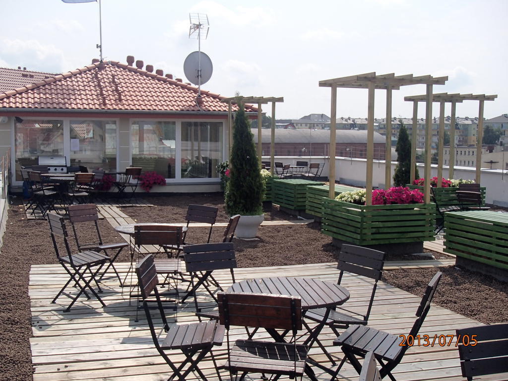 Hotel Morze Устка Экстерьер фото