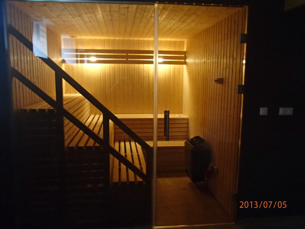 Hotel Morze Устка Экстерьер фото