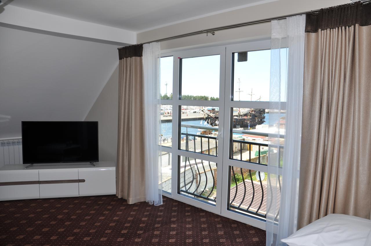 Hotel Morze Устка Экстерьер фото