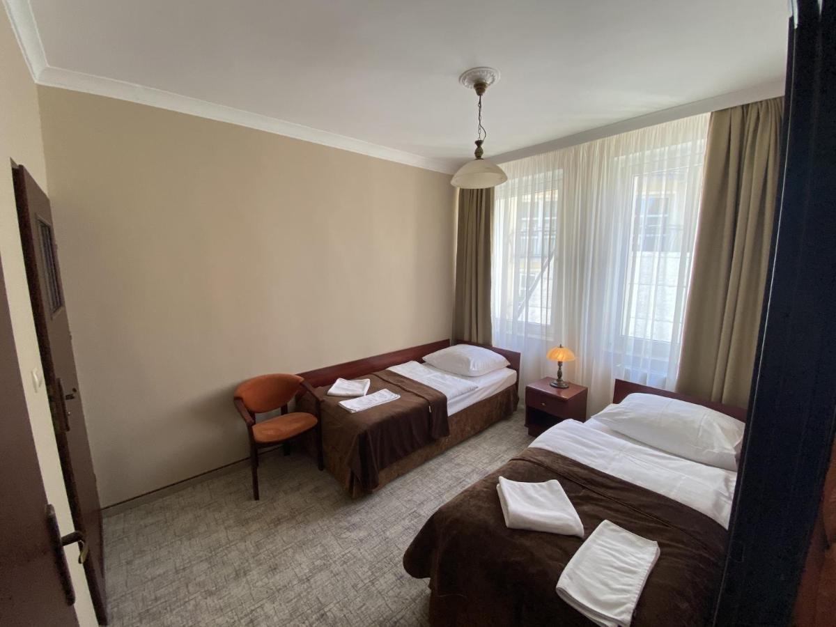 Hotel Morze Устка Экстерьер фото